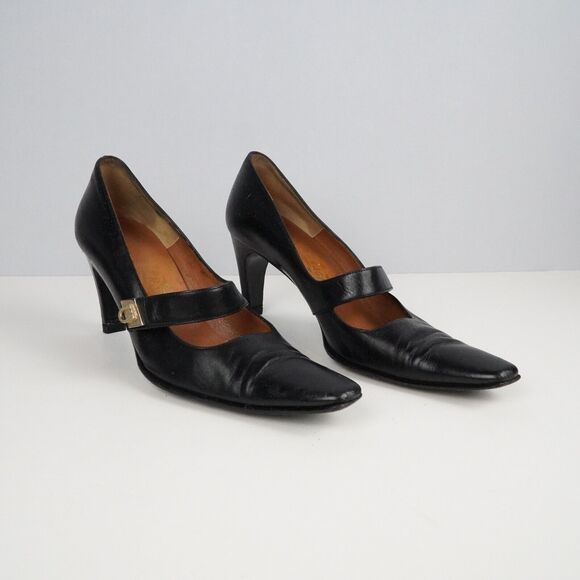 Salvatore Ferragamo Black Leather Pumps Size 7 Mary Jane Style Made in Italy - Picture 1 of 16